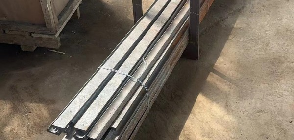 管子Φ63.5×4 ，材質(zhì)12Cr1MoVG，用于低溫再熱器